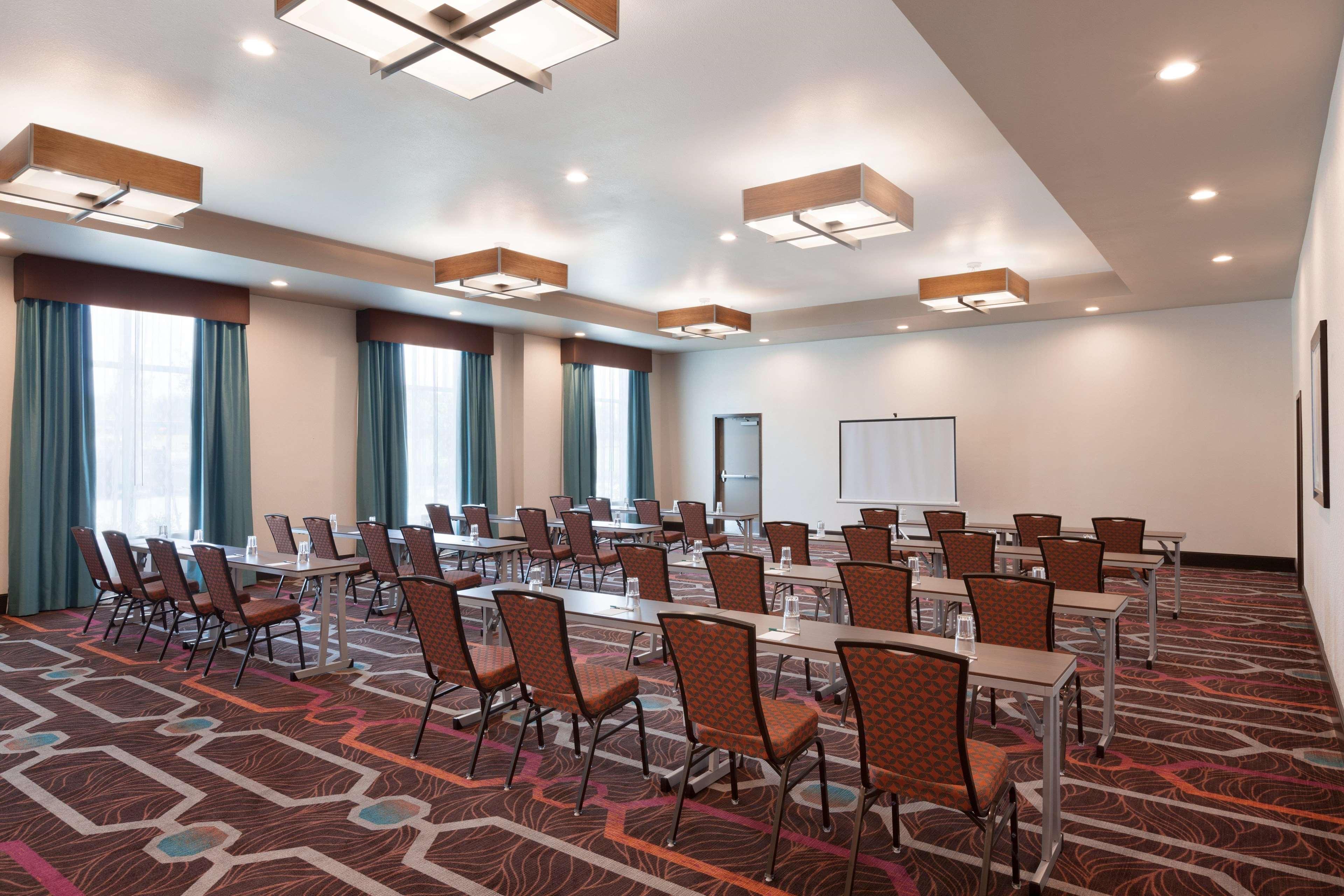 Hotel Homewood By Hilton North Houston/spring 3*